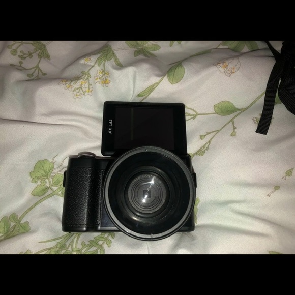 fully working digital camera - Picture 5 of 8